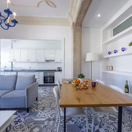 Ruzafa 4 Bedroom Апартаменты *
